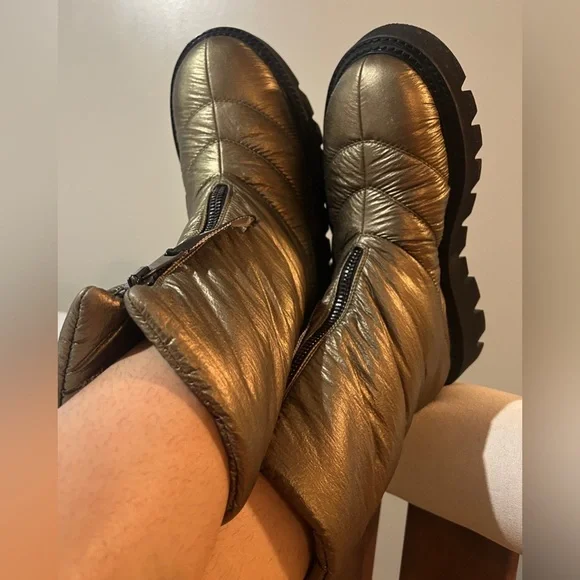 ELENA IACHI
ANKLE BOOTS  Military
Green - Picture 8 of 13